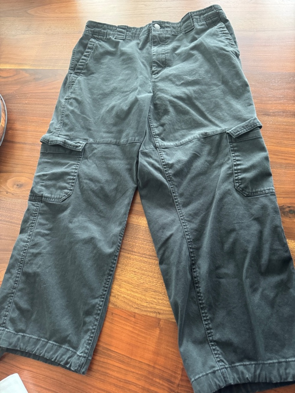 Old Navy Black Women’s Cargo pants
